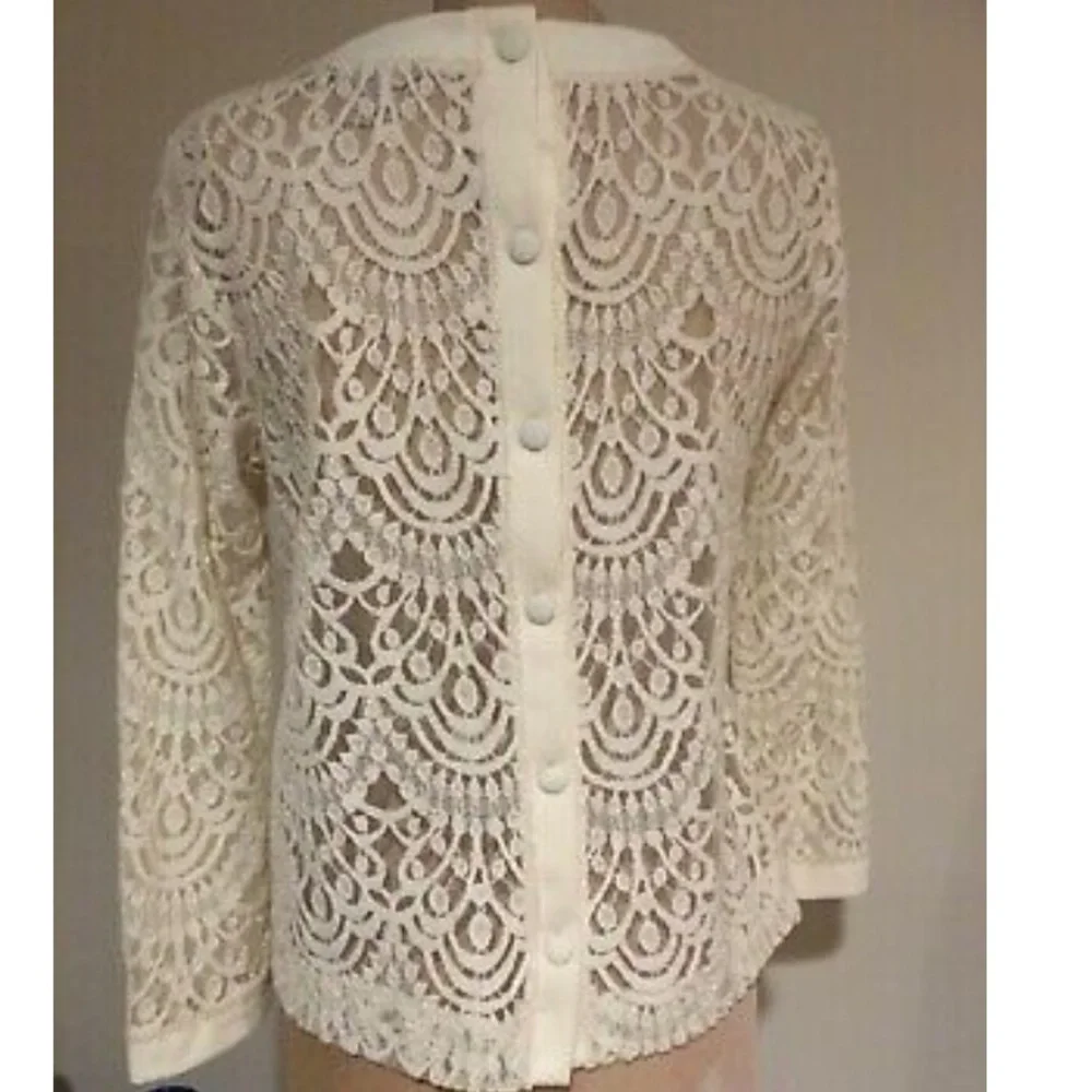 NEW BANANA REPUBLIC LACE GUIPURE OFF WHITE TOP